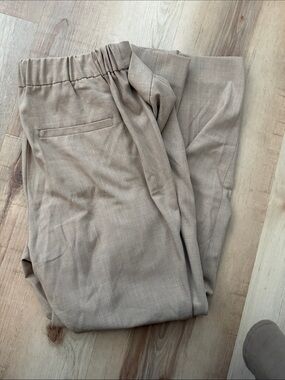 Banana Republic Beige Dress Pants